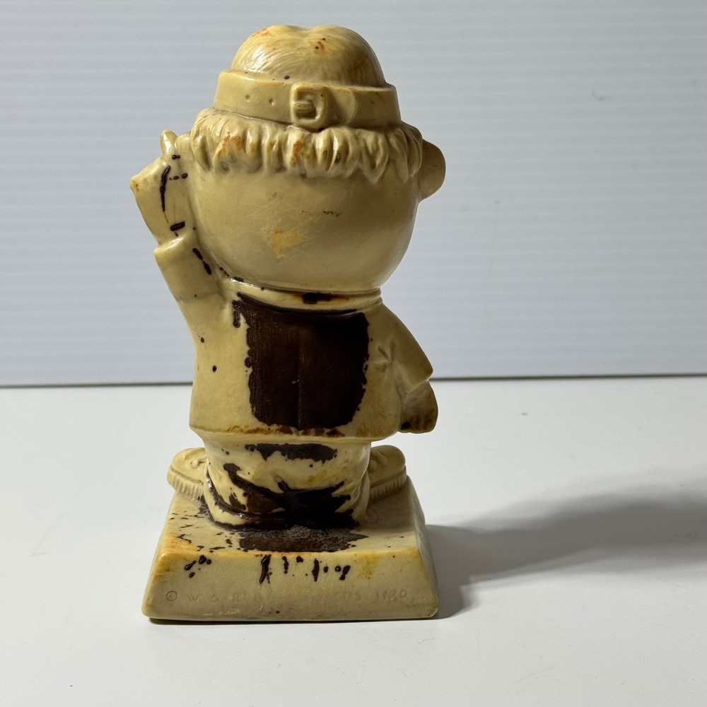 W&R Berries Vintage 1970 Doctor Figurine Being Sick Is Bad For Your Health Resin - Picture 2 of 6
